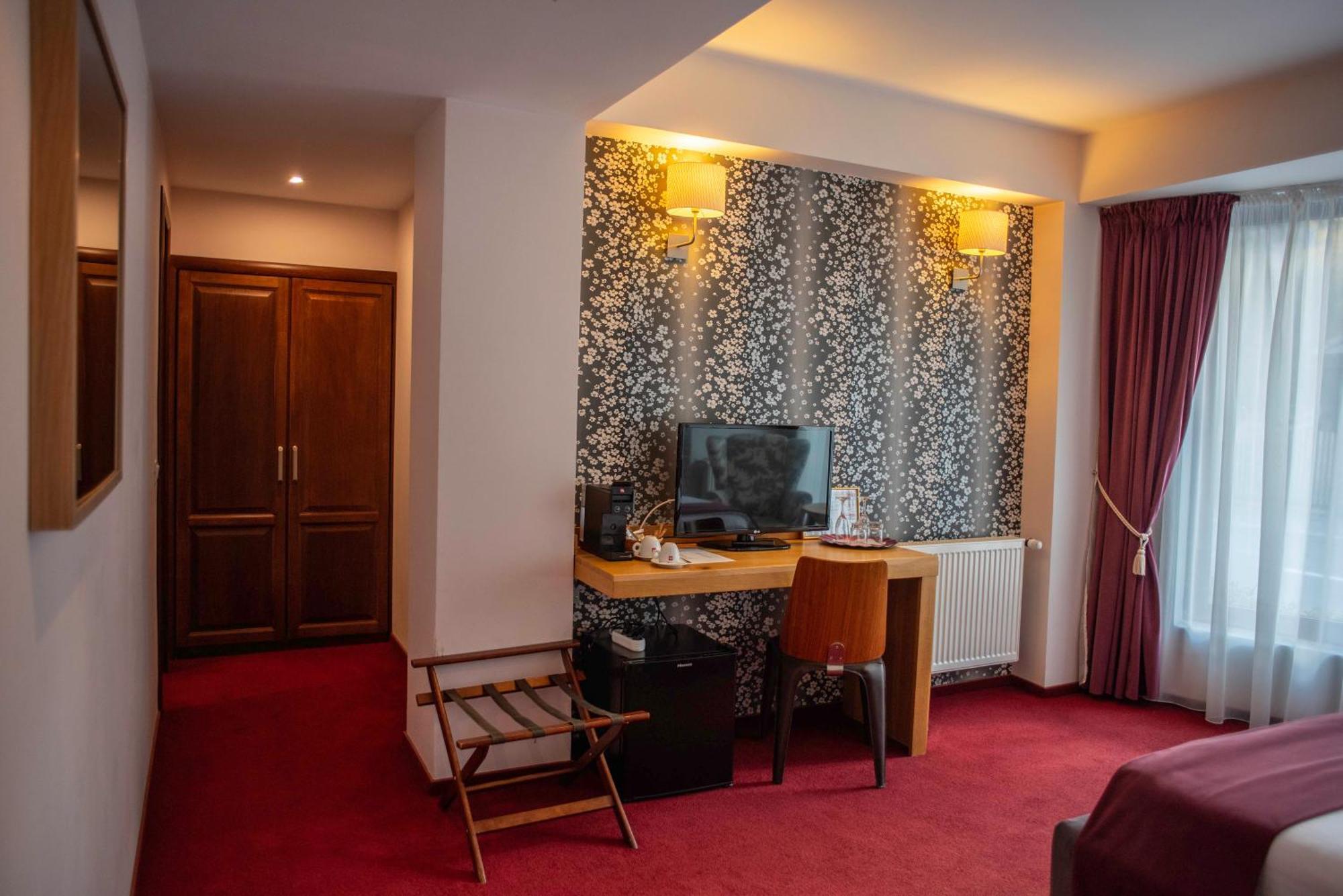 Paj Hotelul Retreat & Spa Синая Экстерьер фото
