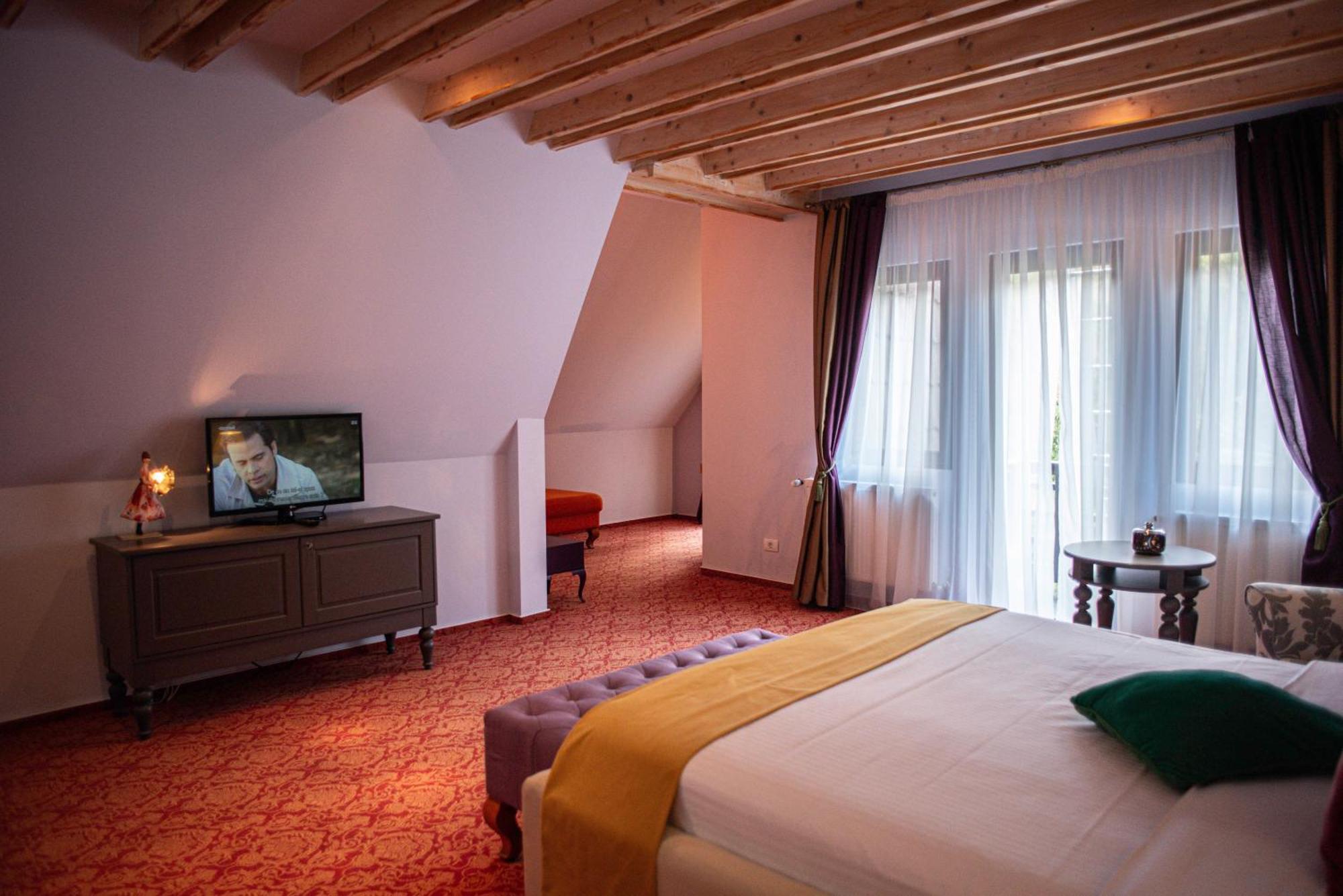 Paj Hotelul Retreat & Spa Синая Экстерьер фото